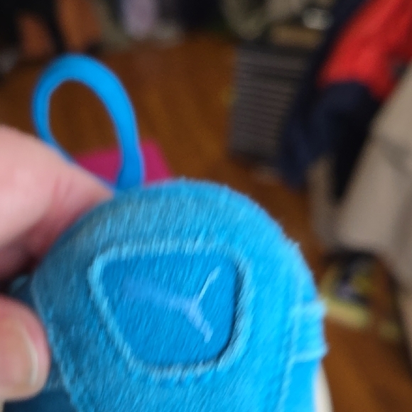 Puma Brand, Blue Kids Sneakers Youth Size 7. - Picture 5 of 12